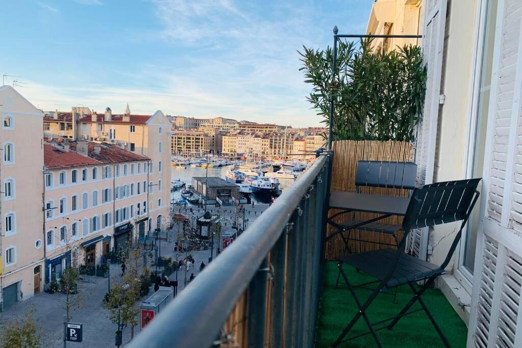Le Phoceen : T4 Balcon Vue Vieux-port Apartment